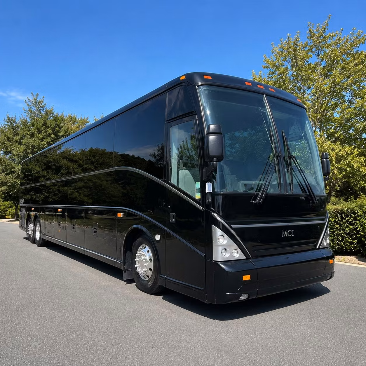 charter buses and minibuses for new orleans museum field trips