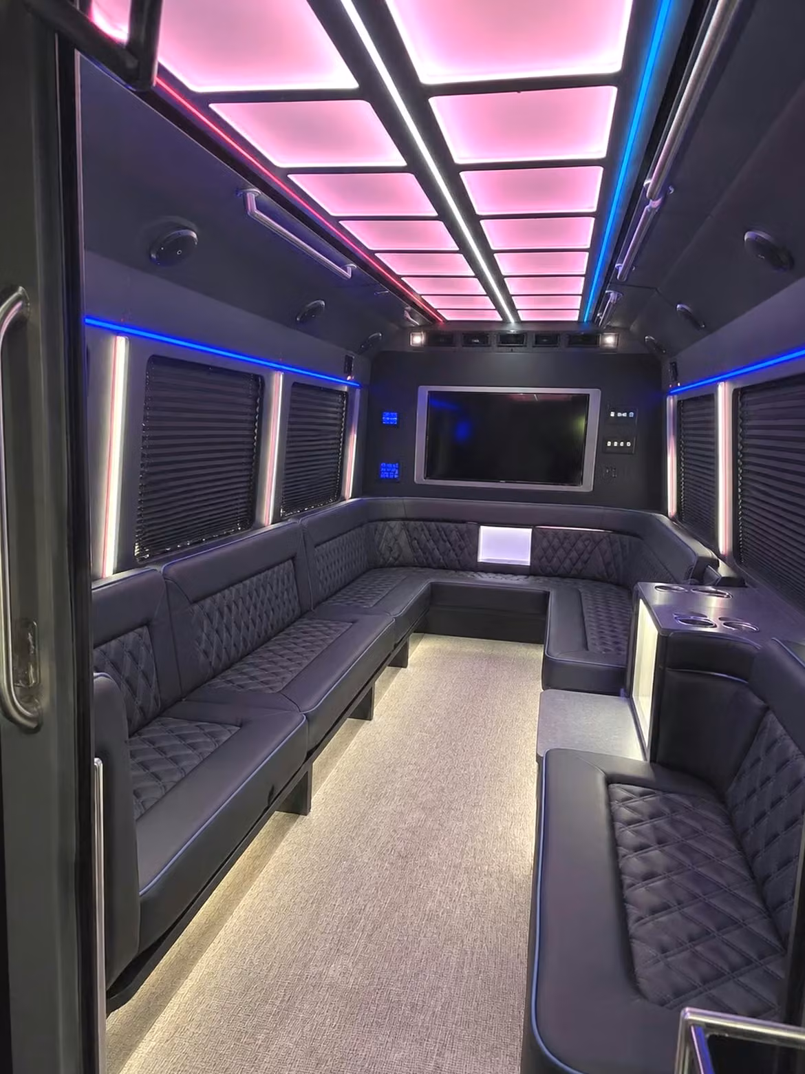 party bus rentals for concerts on bourbon street and frenchmen street in new orleans